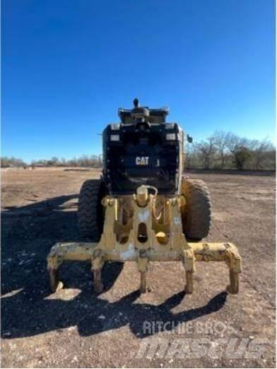 CAT 140M2 Grejdery