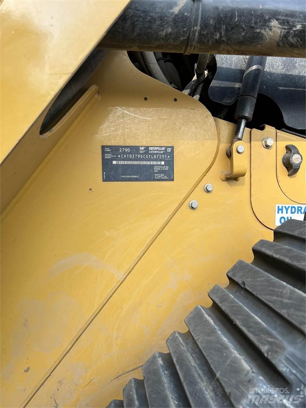 CAT 279D Šmykom riadené nakladače