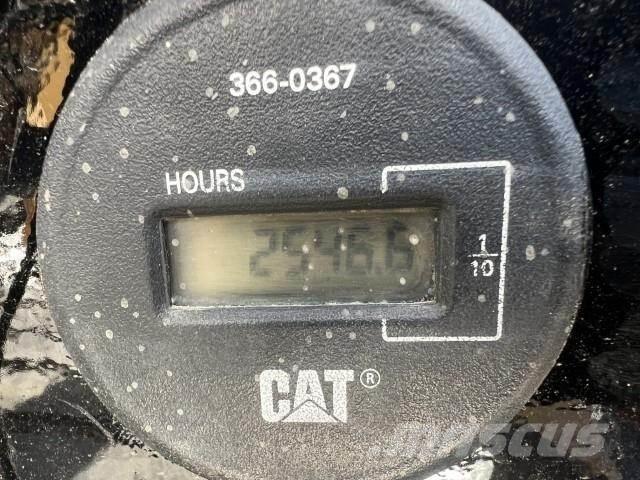CAT 303.5E2 CR Mini rýpadlá < 7t
