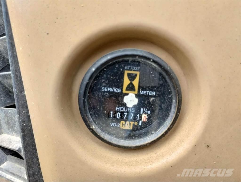 CAT 315L Pásové rýpadlá