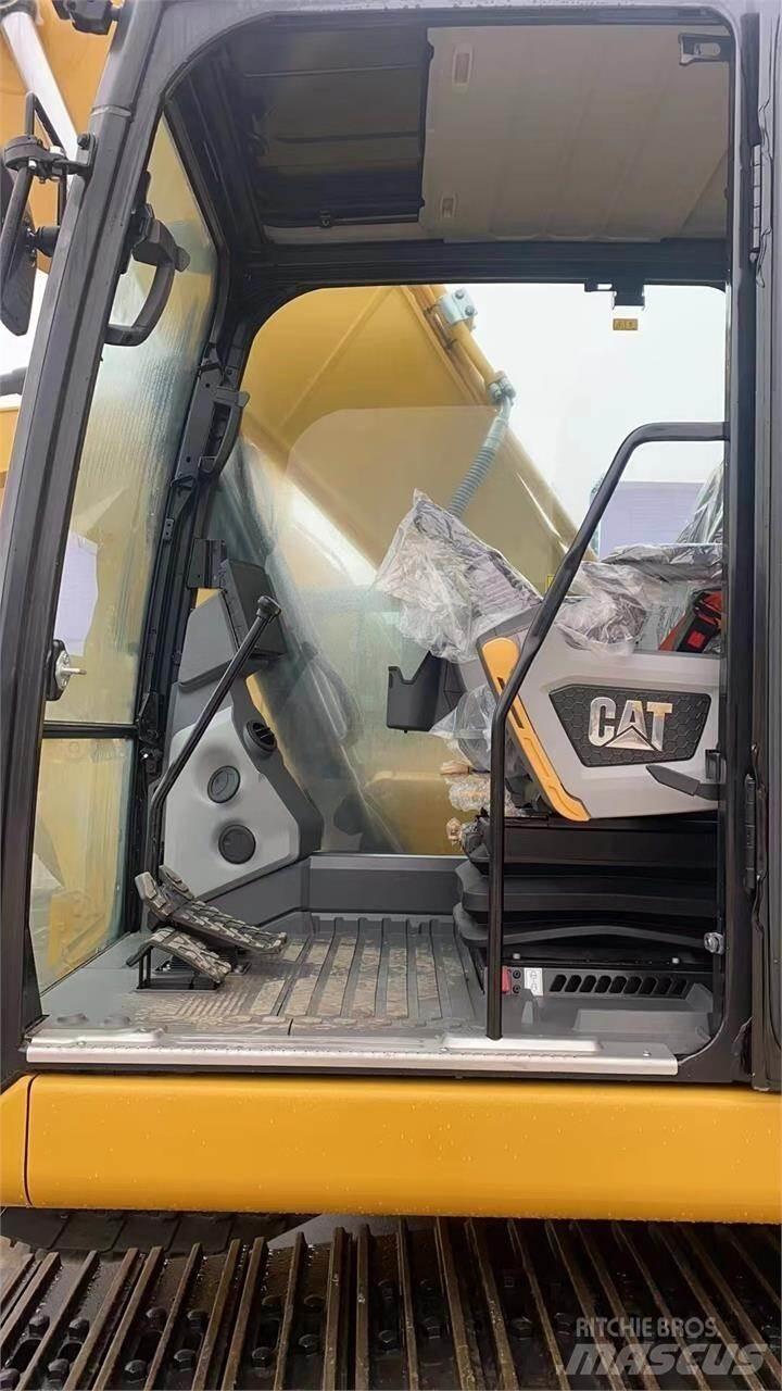 CAT 320 Pásové rýpadlá