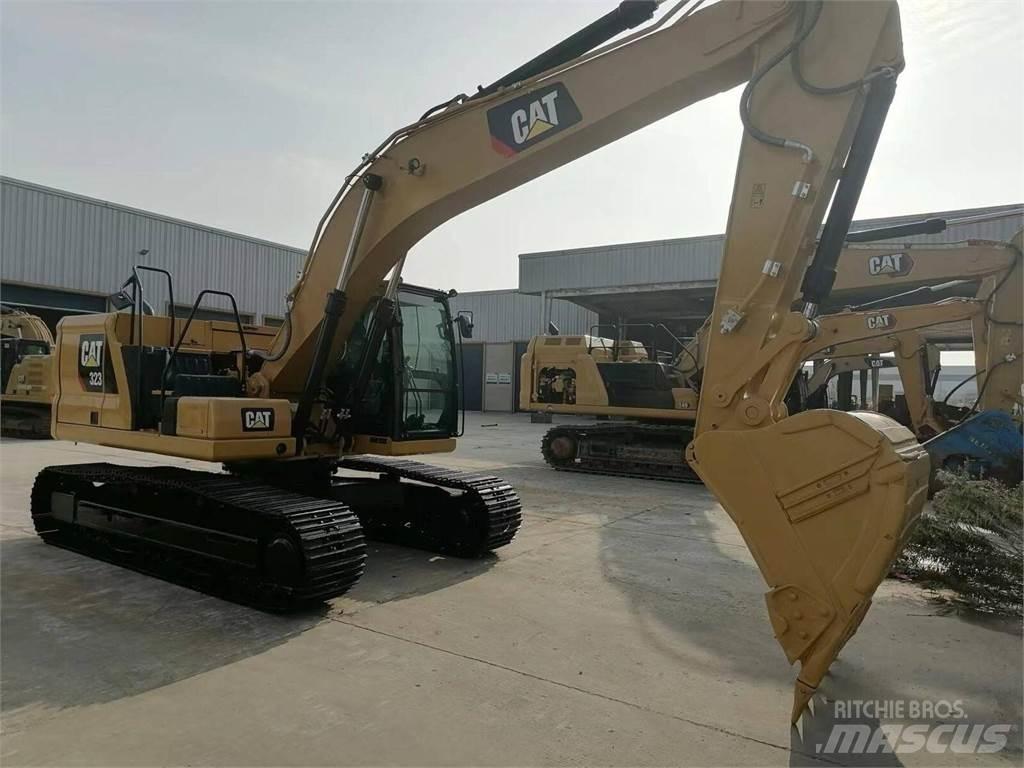 CAT 323 Pásové rýpadlá