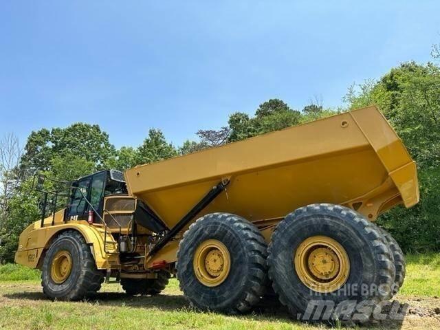 CAT 745 Kĺbové nákladné autá