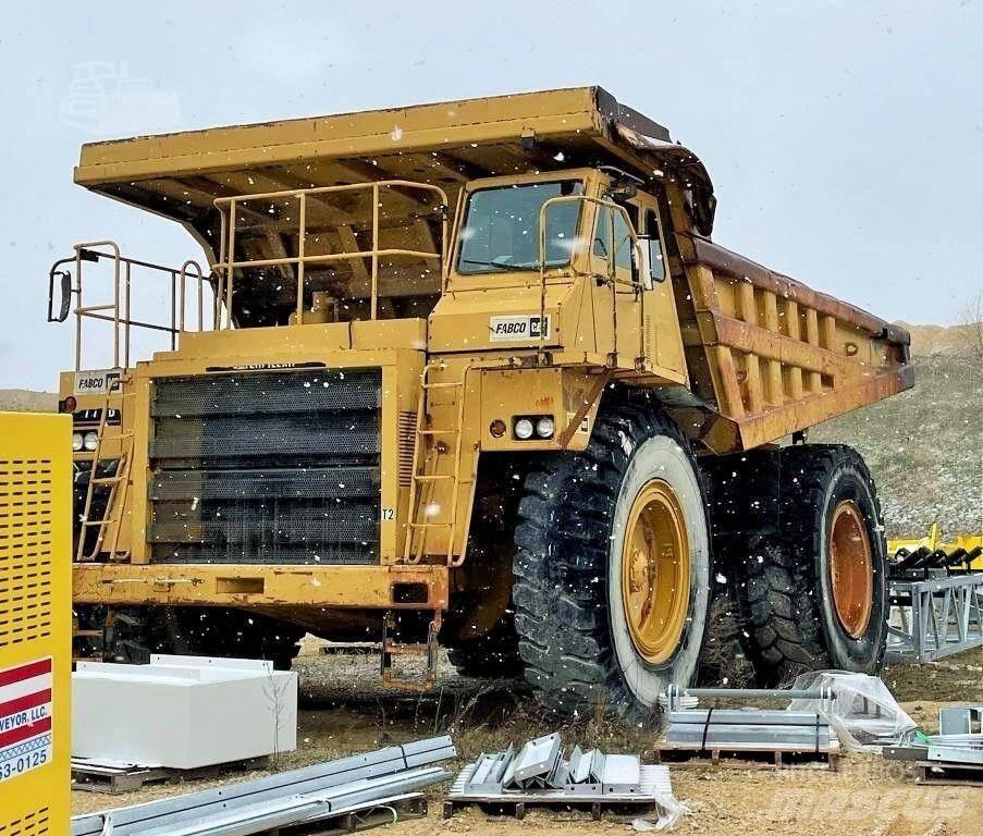 CAT 777B Kĺbové nákladné autá