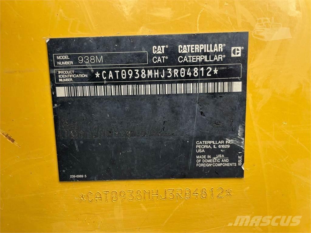CAT 938M Kolesové nakladače