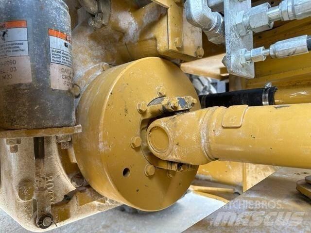 CAT 950GC Kolesové nakladače