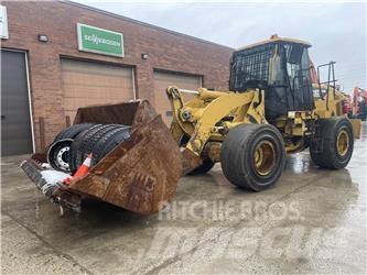 CAT 950H Kolesové nakladače