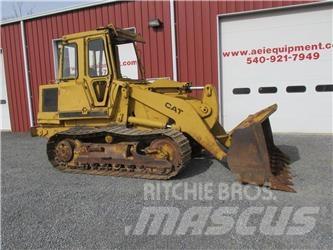 CAT 953 Pásové nakladače