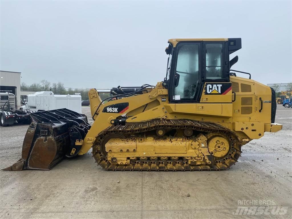 CAT 963K Pásové nakladače