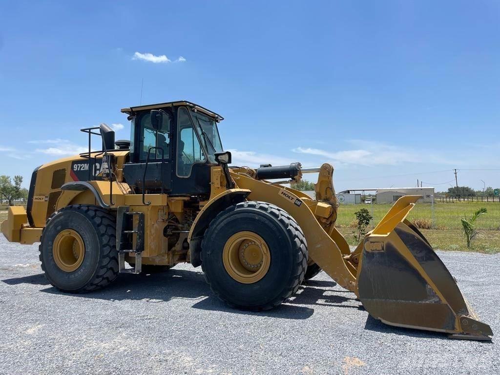 CAT 972M Kolesové nakladače