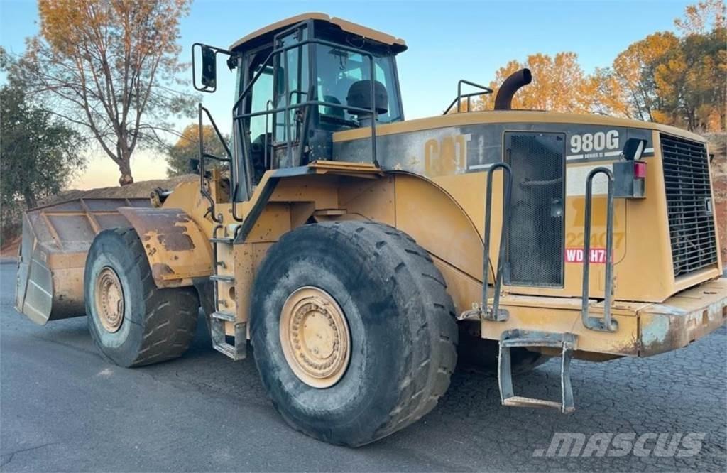 CAT 980G Kolesové nakladače