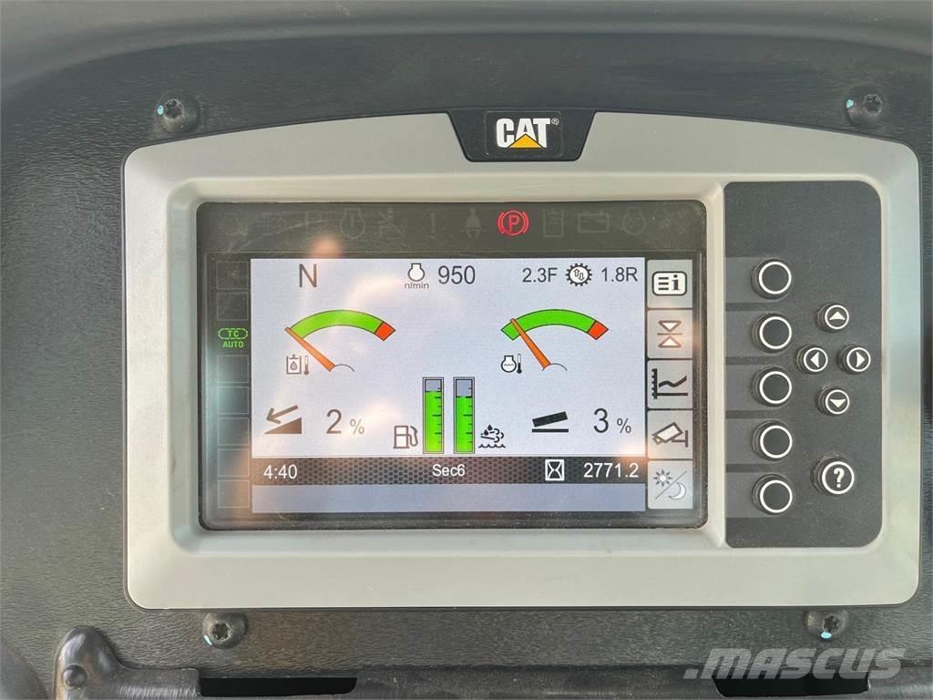 CAT D3K2 LGP Pásové dozéry