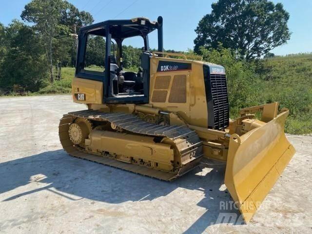CAT D3K2 LGP Pásové dozéry