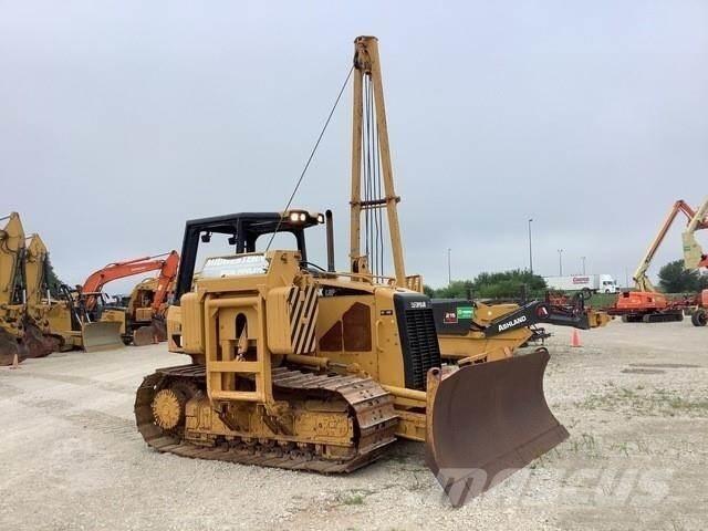 CAT D5K LGP Ukladače potrubia