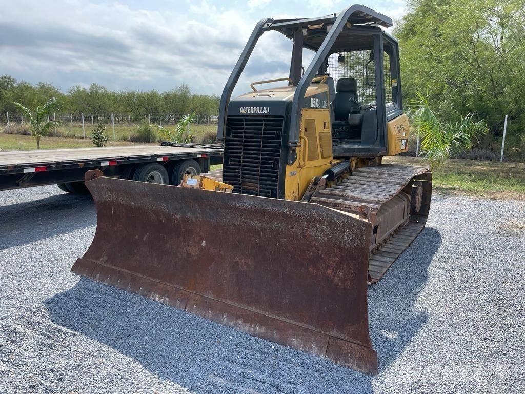 CAT D5K2 LGP Pásové dozéry