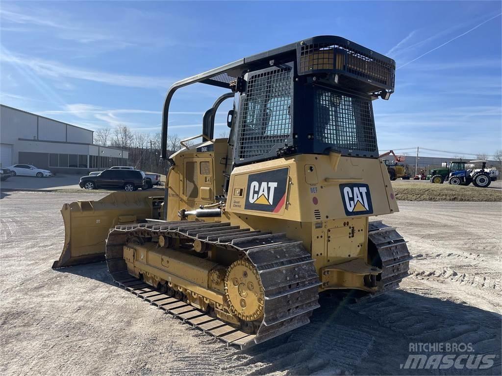 CAT D6K2 LGP Pásové dozéry