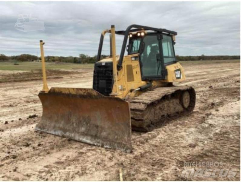 CAT D6K2 LGP Pásové dozéry