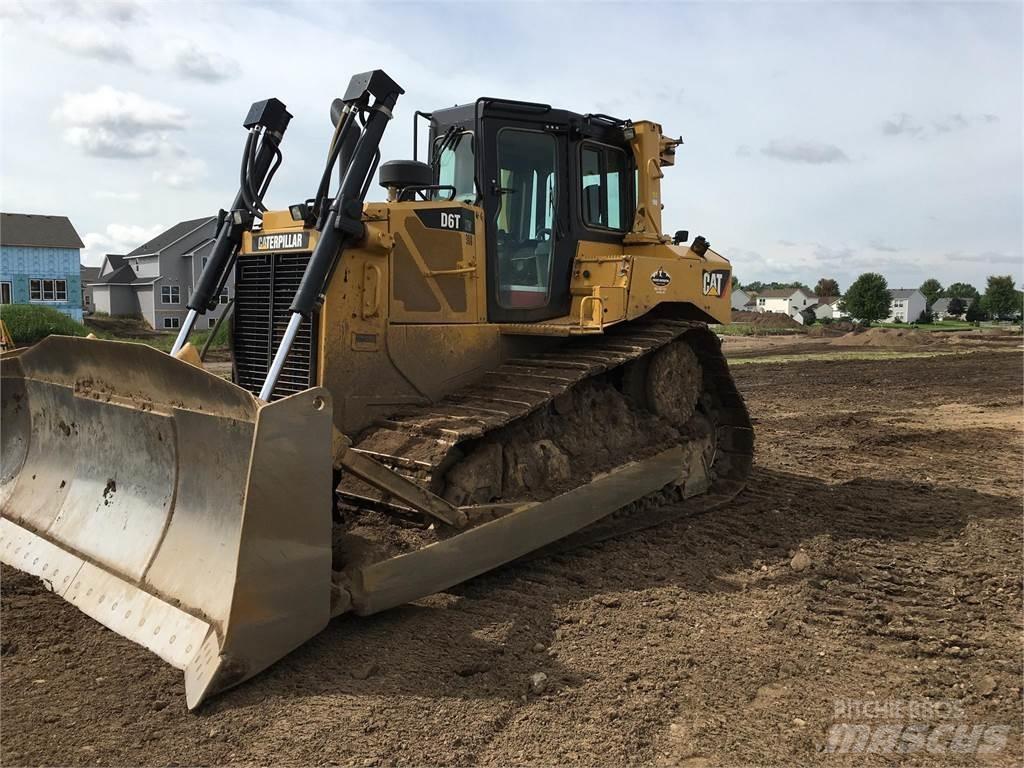 CAT D6T XW Pásové dozéry