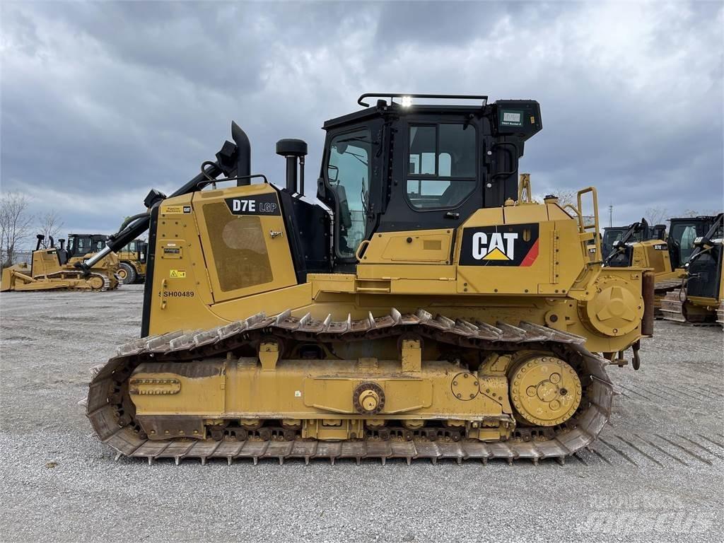CAT D7E LGP Pásové dozéry