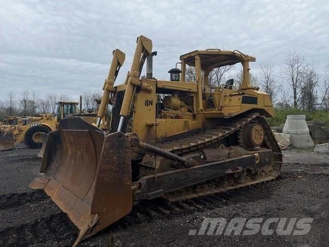 CAT D8N Pásové dozéry