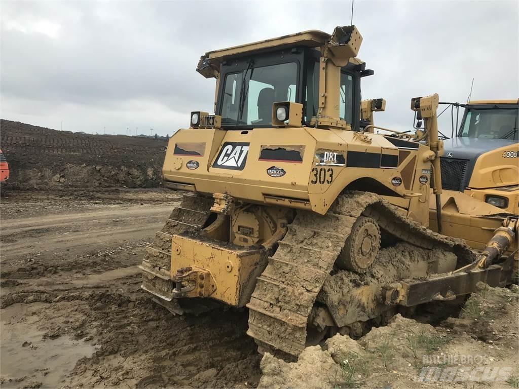 CAT D8T Pásové dozéry
