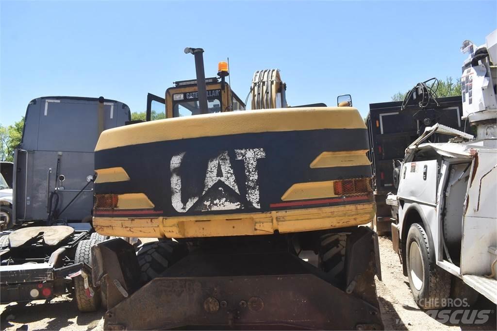 CAT M318 Kolesové rýpadlá