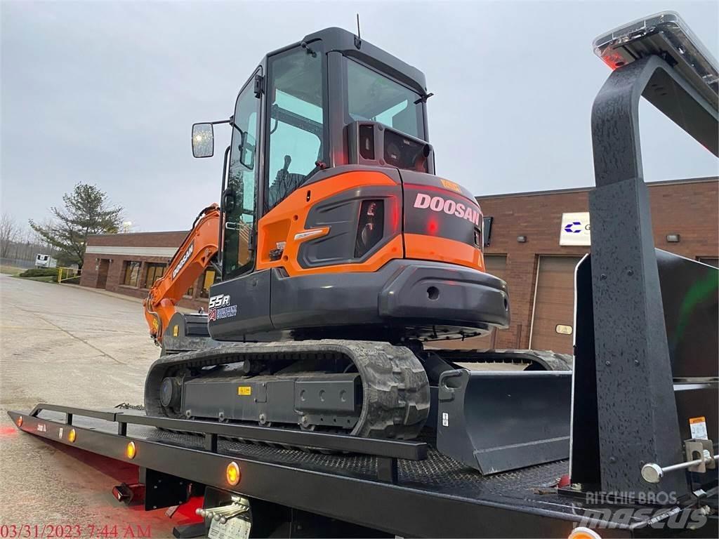 Develon DX55R-7 Mini rýpadlá < 7t