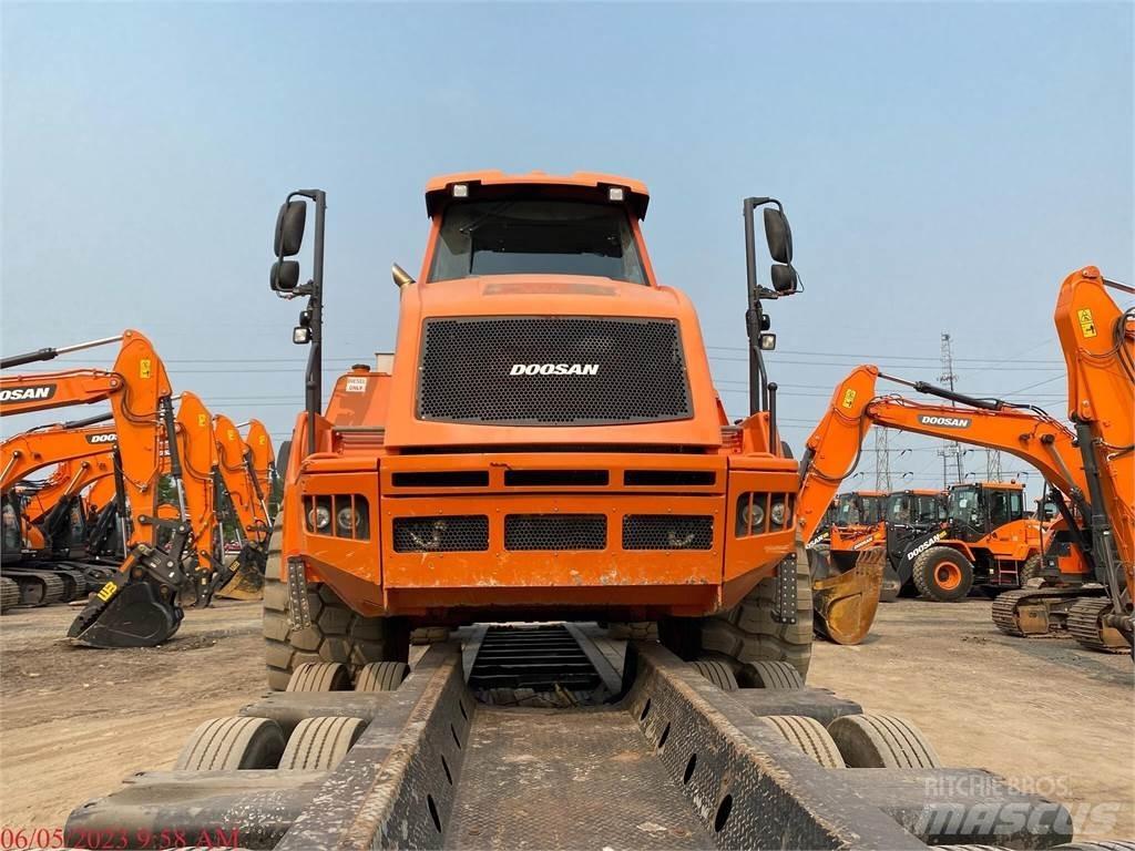 Doosan DA30-5 Kĺbové nákladné autá