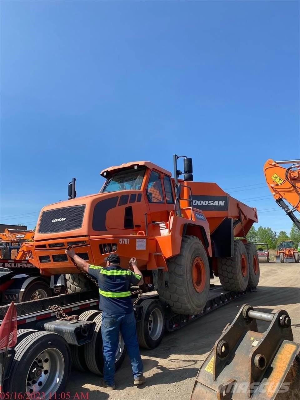 Doosan DA40-5 Kĺbové nákladné autá