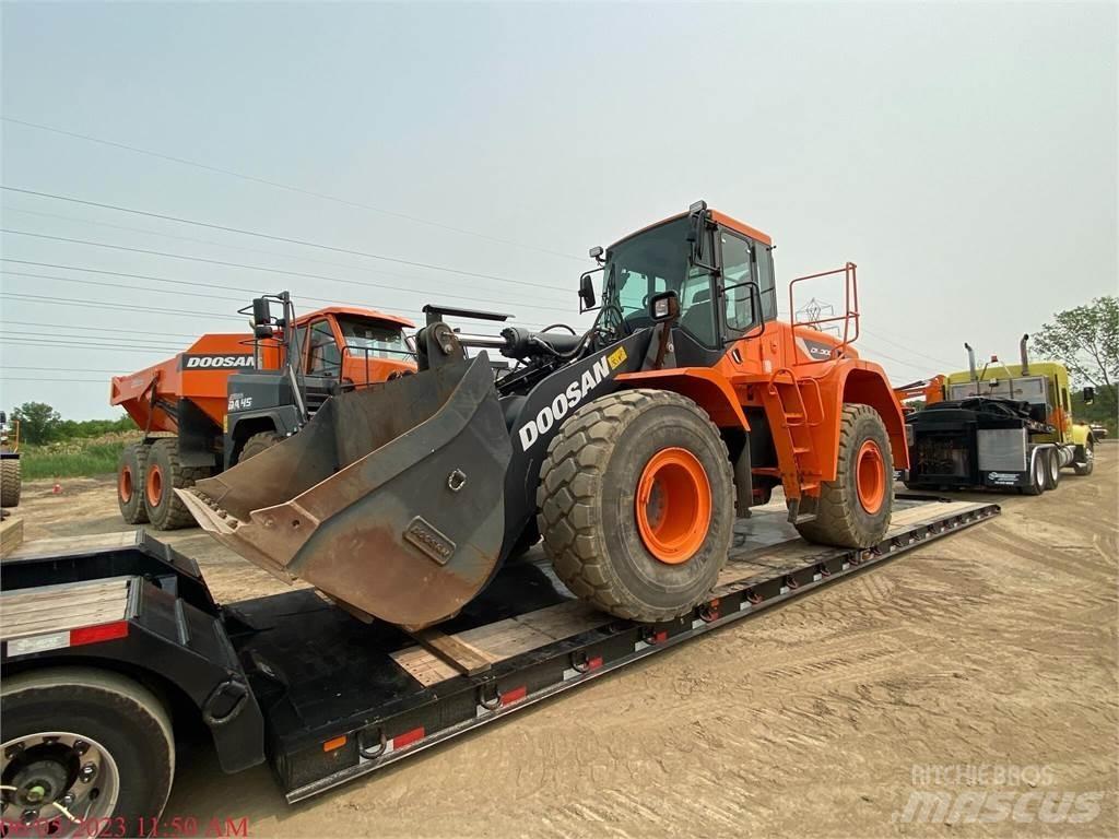 Doosan DL300-5 Kolesové nakladače