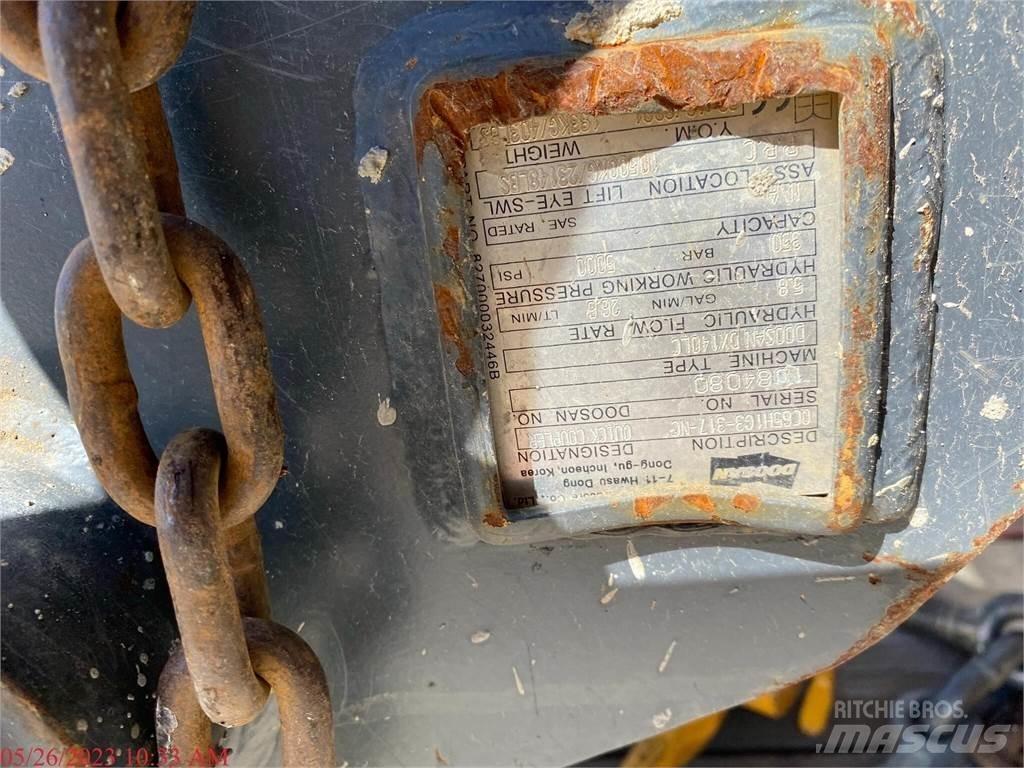 Doosan DX140 LCR-5 Pásové rýpadlá