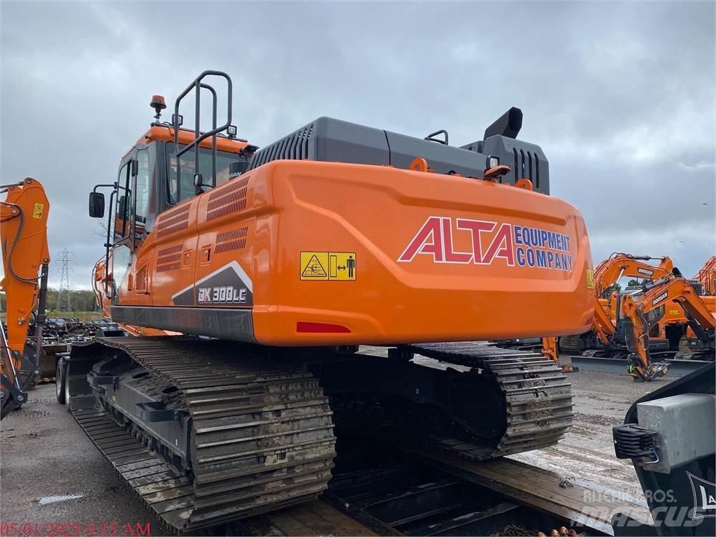 Doosan DX300 LC Pásové rýpadlá