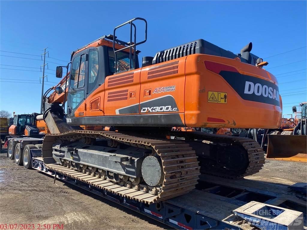 Doosan DX300 LC-5 Stroje pre manipuláciu s odpadom