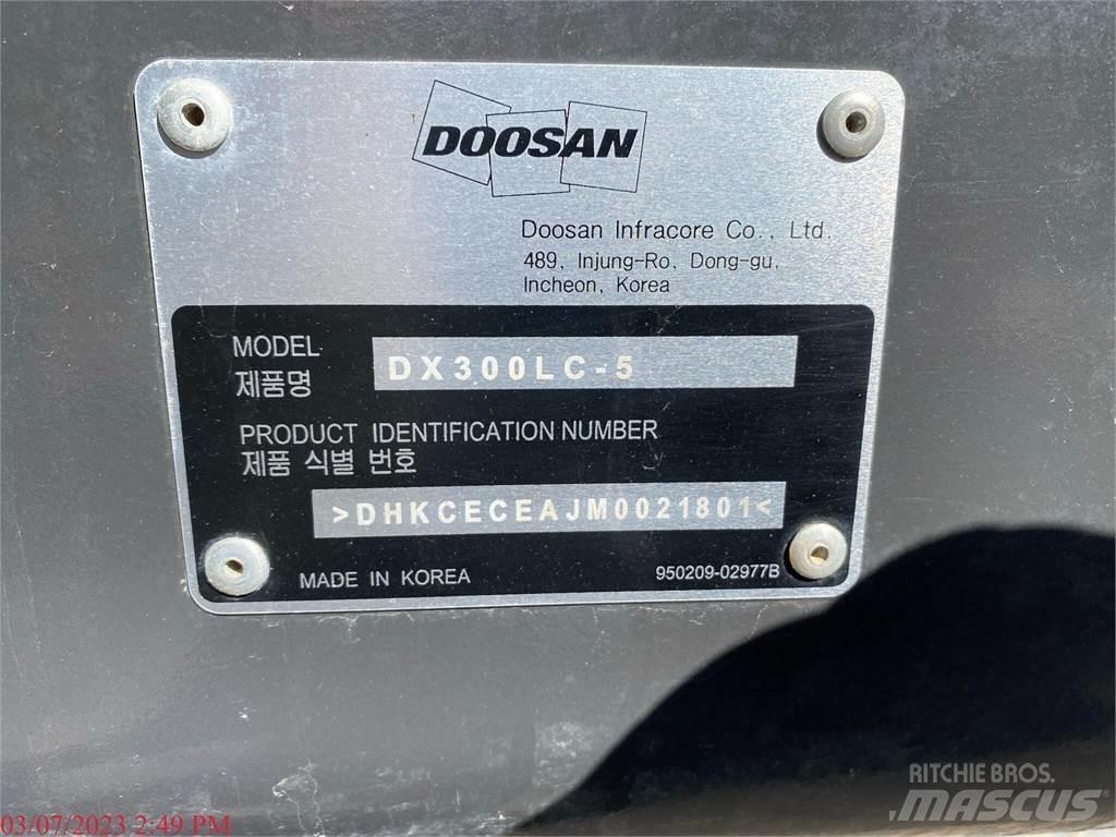 Doosan DX300 LC-5 Stroje pre manipuláciu s odpadom