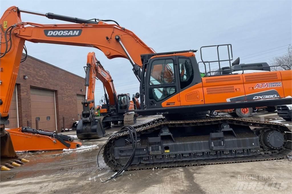 Doosan DX380 LL-5 Pásové rýpadlá