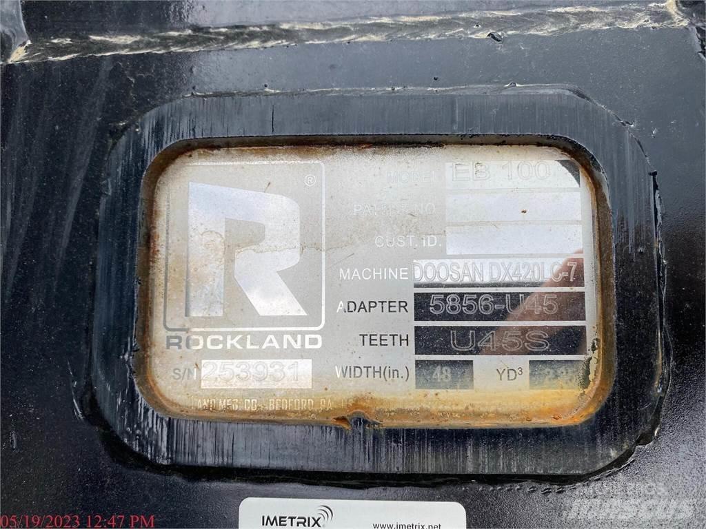 Doosan DX420 LC-7 Pásové rýpadlá