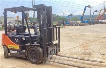Doosan G25P-5 Iné