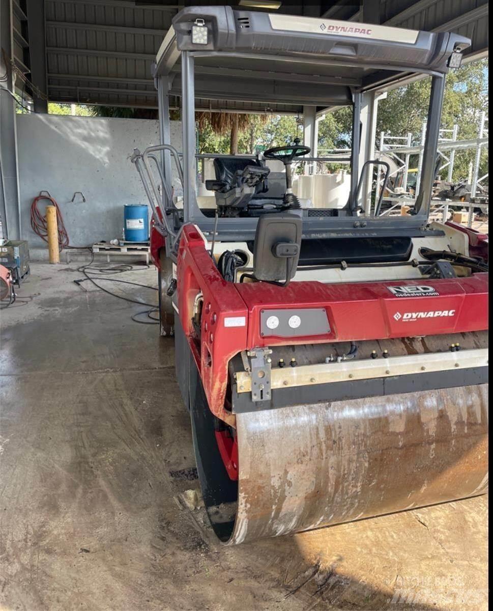 Dynapac CC5200 VI Tandemové valce