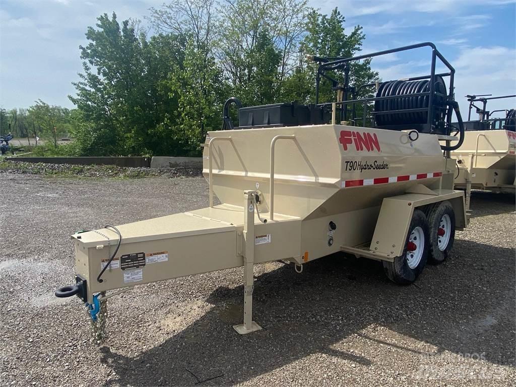 Finn T90T Mechanické sejačky