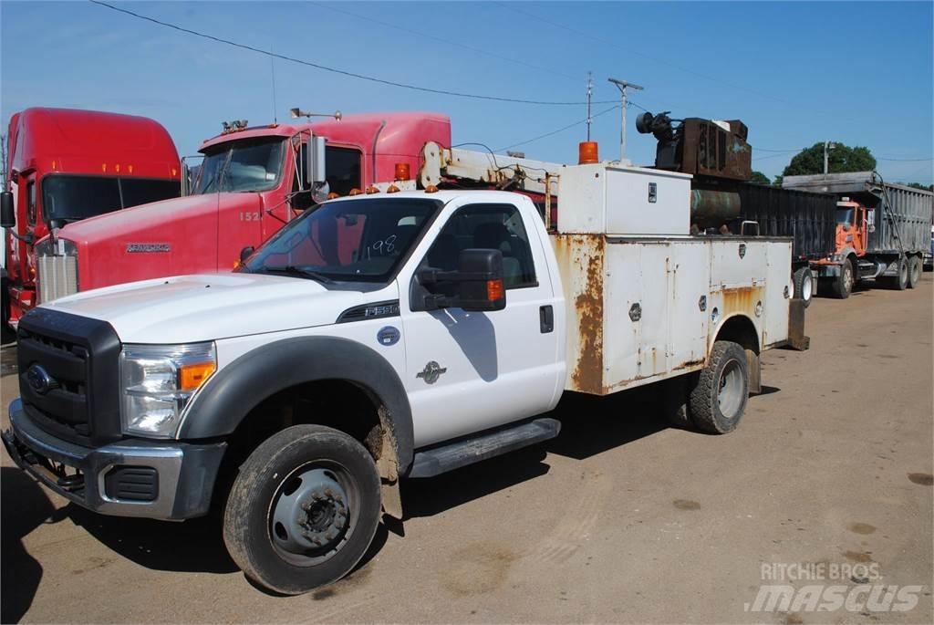 Ford F550 Komunálne / Multi-úžitkové vozidlá