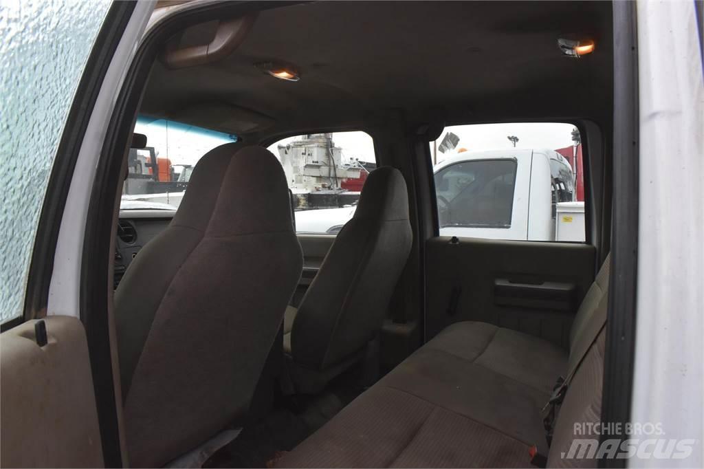 Ford F550 Komunálne / Multi-úžitkové vozidlá