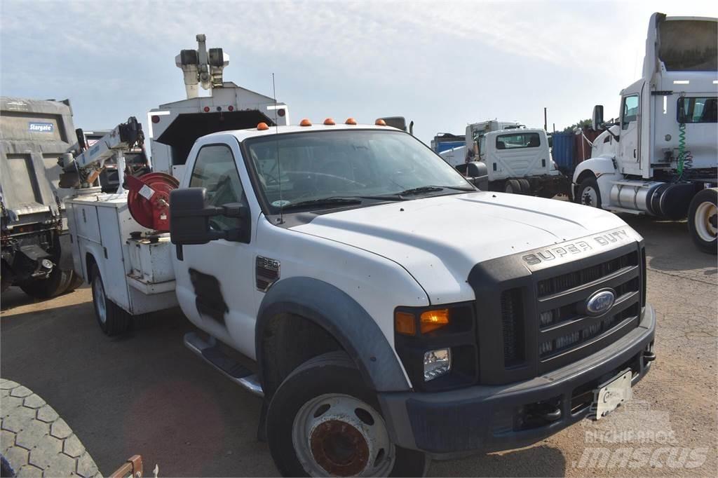 Ford F550 Komunálne / Multi-úžitkové vozidlá