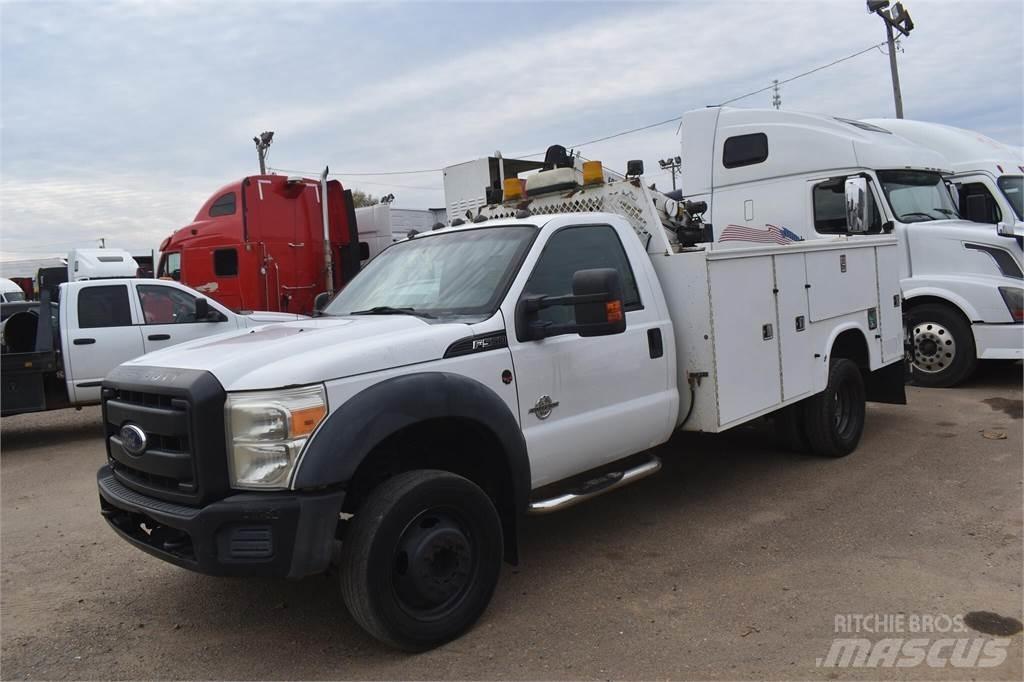 Ford F550 Komunálne / Multi-úžitkové vozidlá