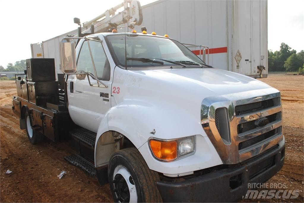 Ford F650 Komunálne / Multi-úžitkové vozidlá