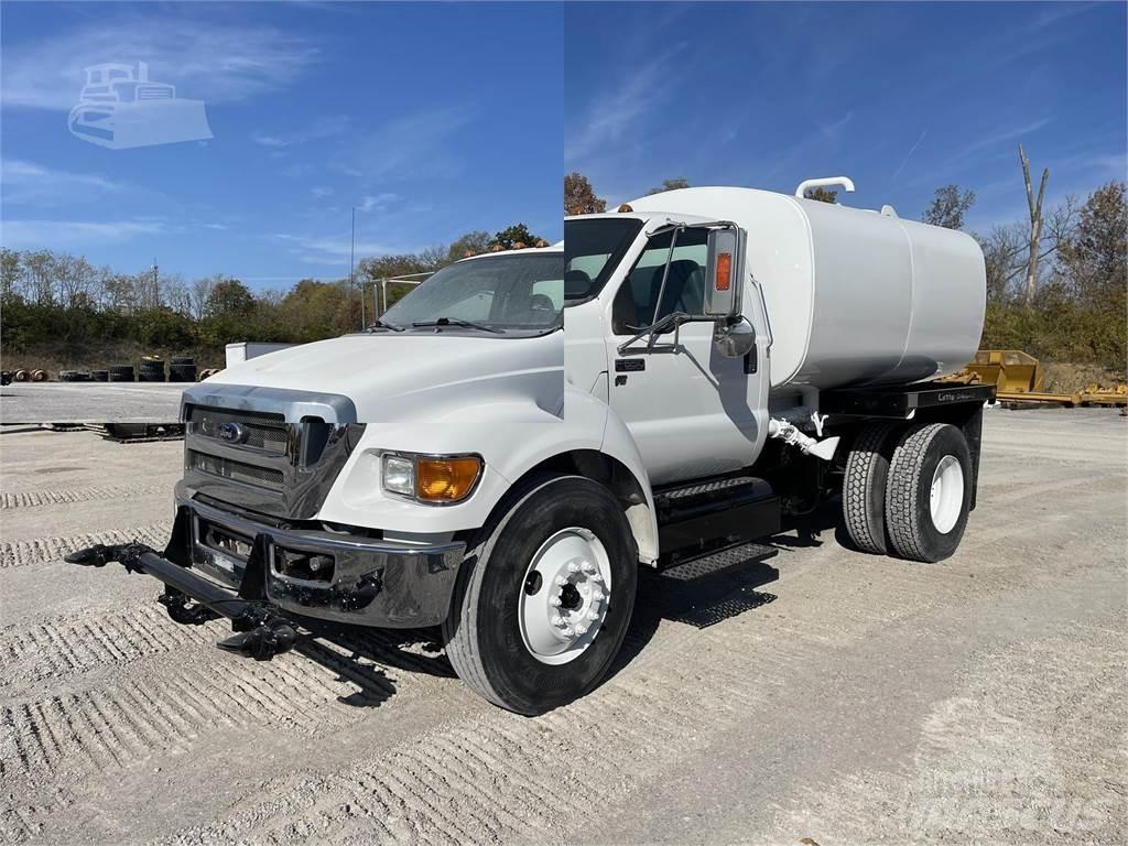 Ford F650 XL SD Cisterny na vodu