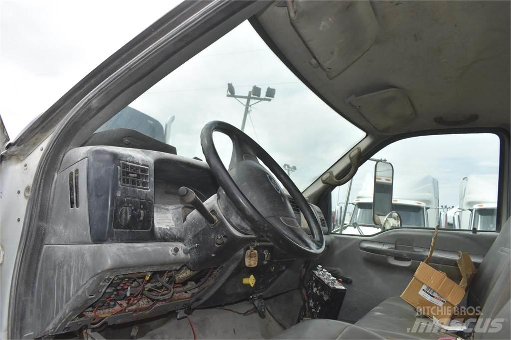 Ford F750 Cisternové nákladné vozidlá
