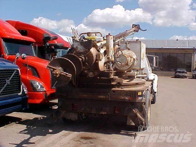 Ford F800 Komunálne / Multi-úžitkové vozidlá