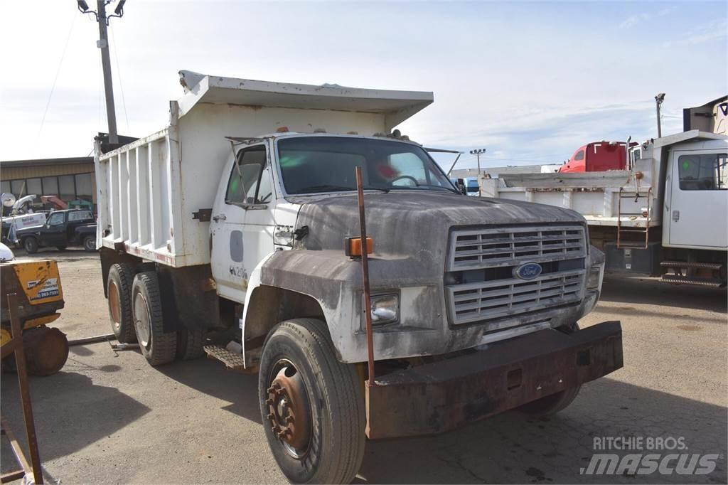 Ford F900 Sklápače
