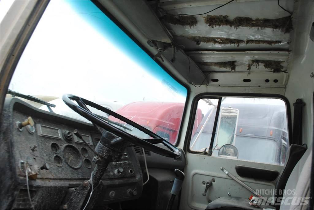 Ford L8000 Domiešavače betónu