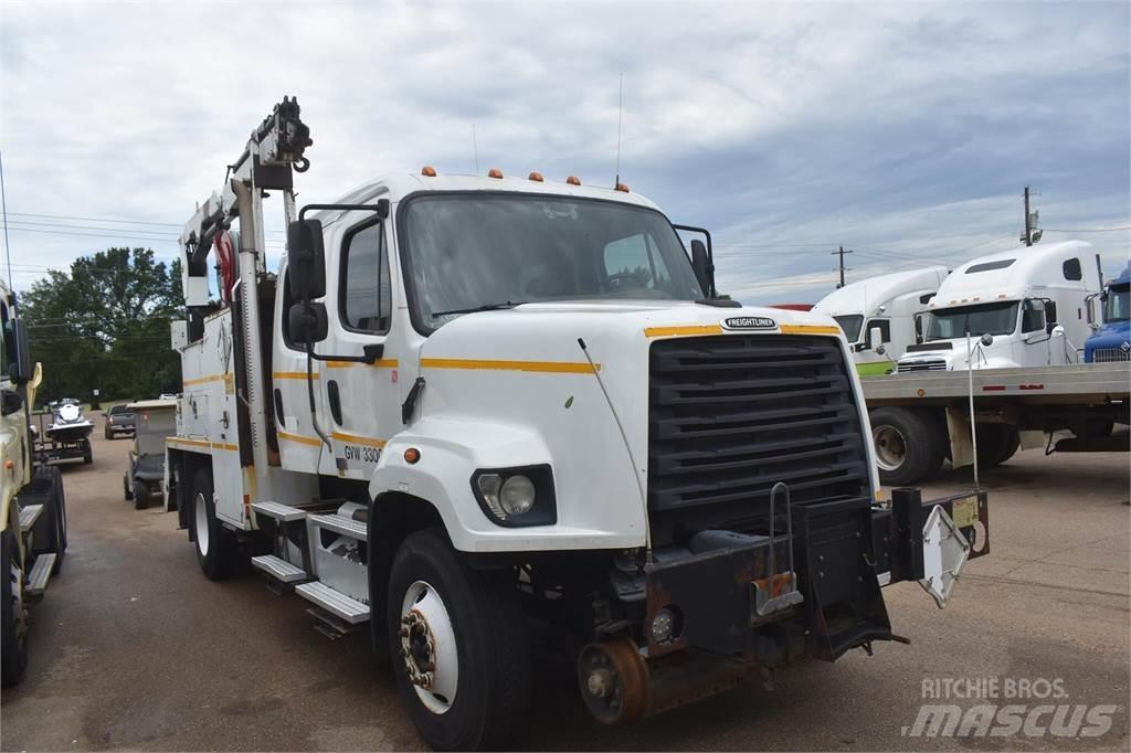 Freightliner 108SD Komunálne / Multi-úžitkové vozidlá